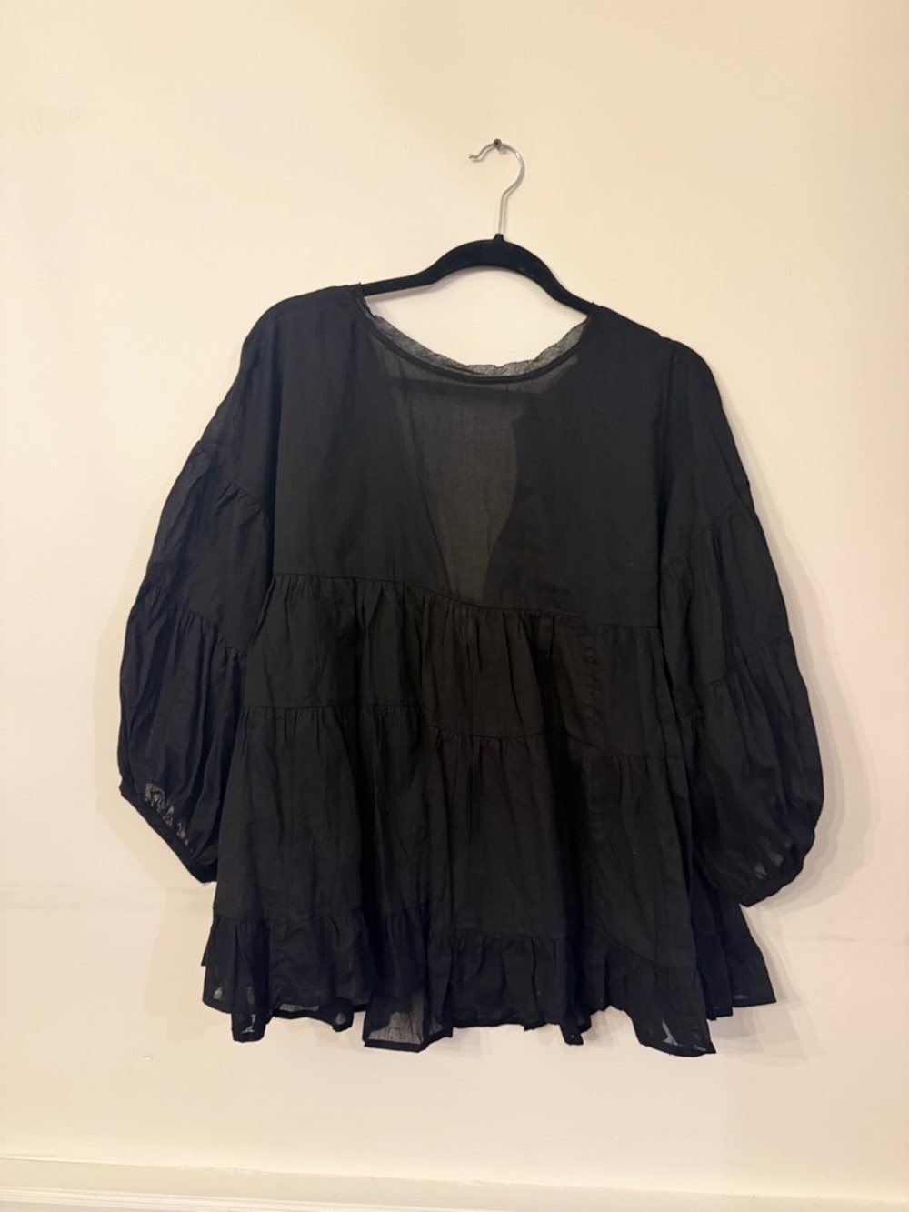 TALULAH Black Tiered Peasant Tunic Top